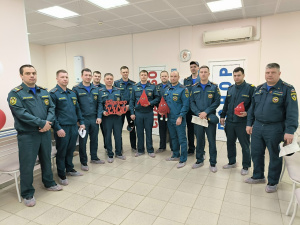 Сотрудники МЧС поддержали акцию единства