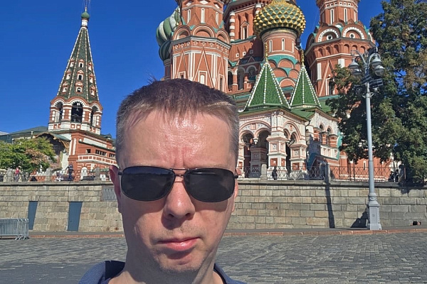 От донора крови – к донору костного мозга: история Дмитрия Сивкова.