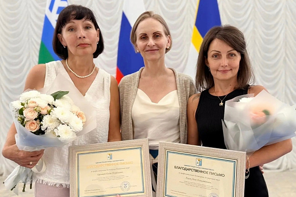 Медицинские работники Службы крови отмечены высокими наградами