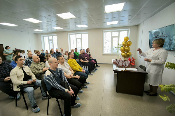 В Югре чествуют новых почетных доноров