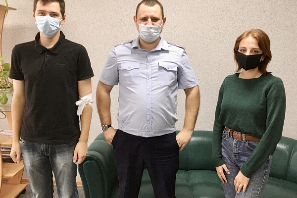 Личный пример: МЧС и полиция