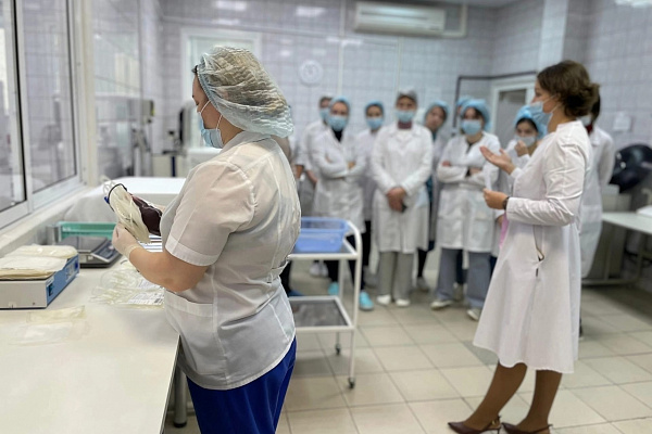 Ознакомительная экскурсия для студентов медколледжа