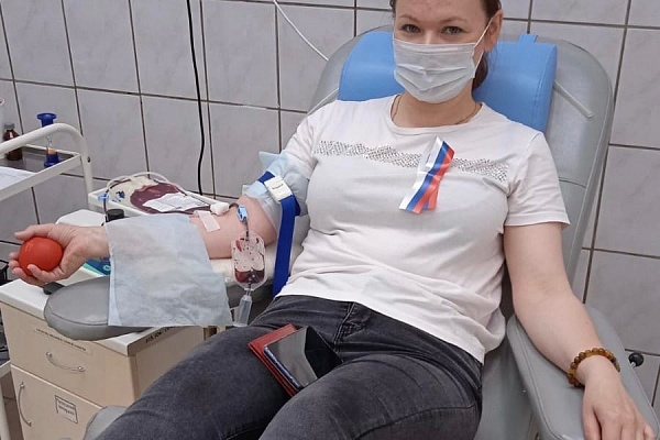 Служба крови к празднику готова!