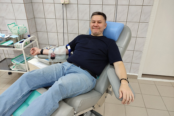 Донорская акция с активистами "Русской общины"