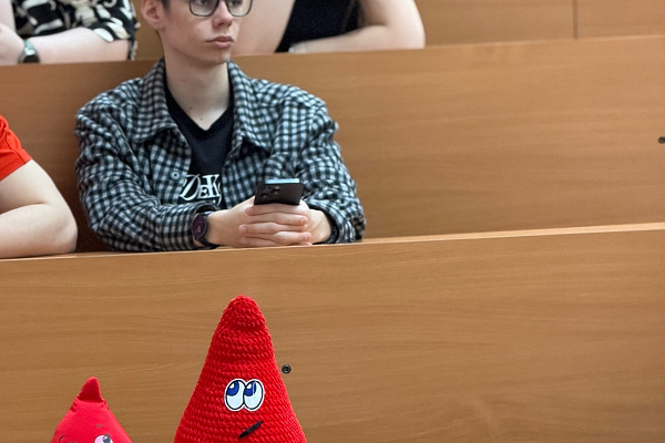 Донорство костного мозга: честный разговор со студентами СурГУ